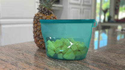 Product video of a silicone bag used for food storage